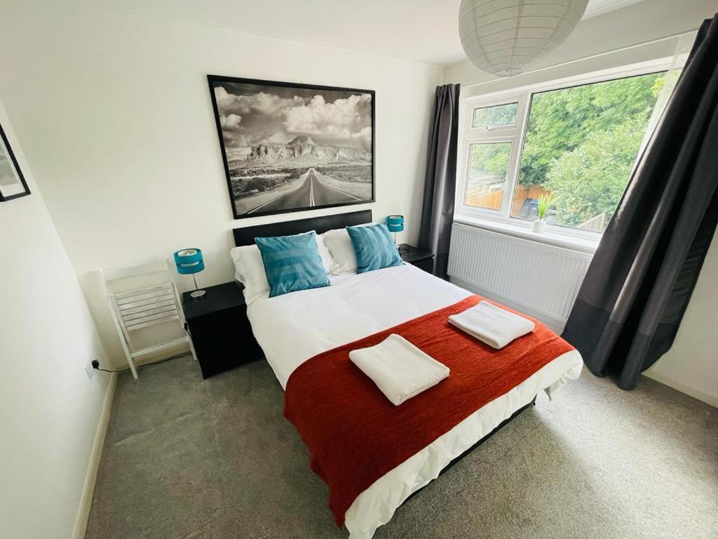Enfield Chase Apartment Экстерьер фото
