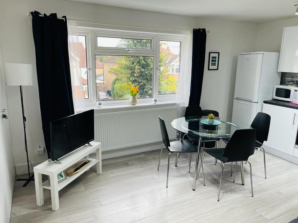 Enfield Chase Apartment Экстерьер фото